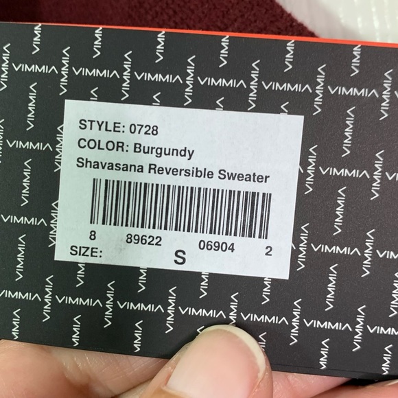 Vimmia Shavasana Reversible Sweater Cut Out & Twist Back Burgundy S & L - Picture 8 of 10